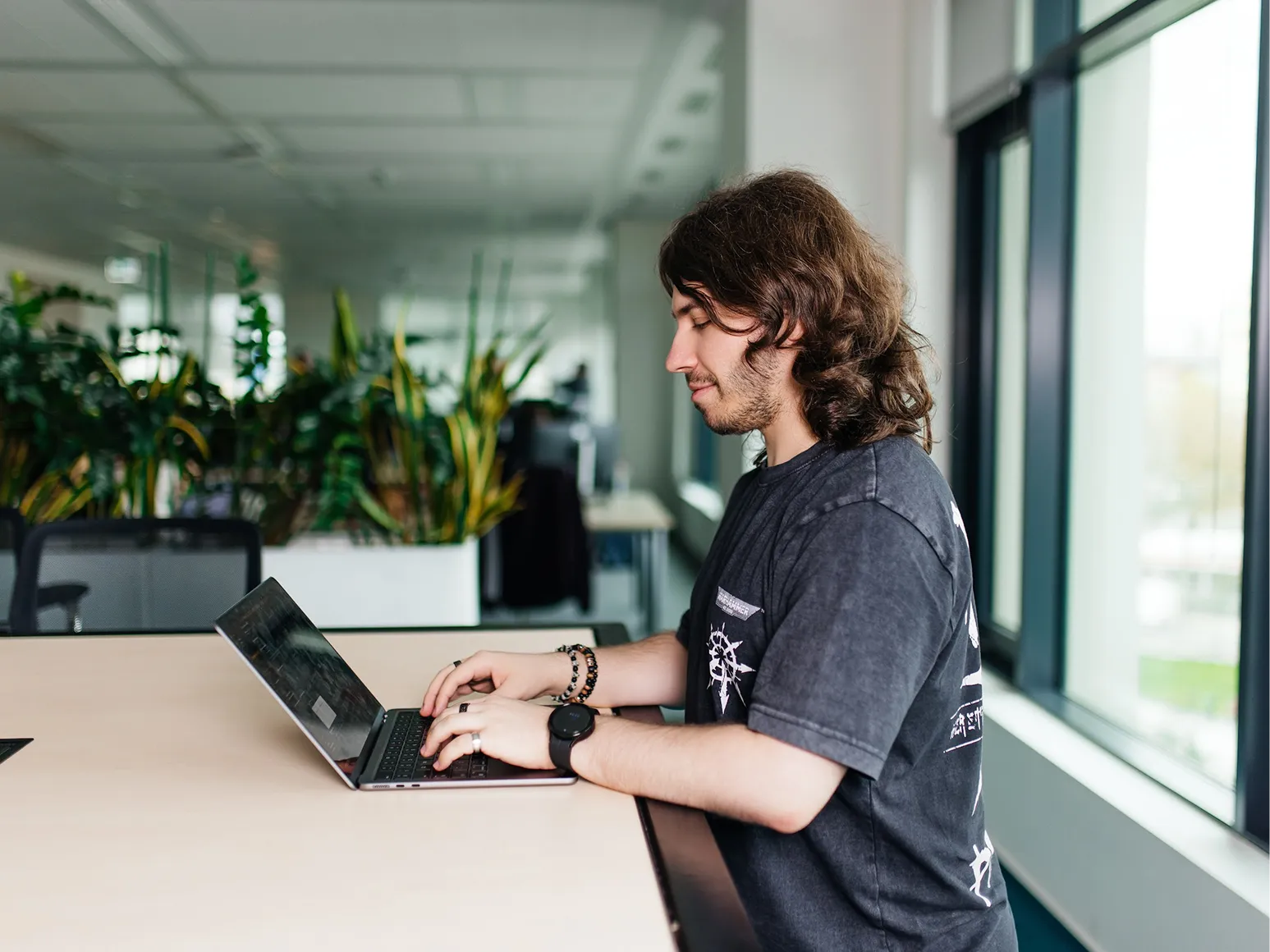 Associate Data Analyst